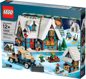 10229 LEGO Winter Village Cottage (Retired) (Certified Complete)